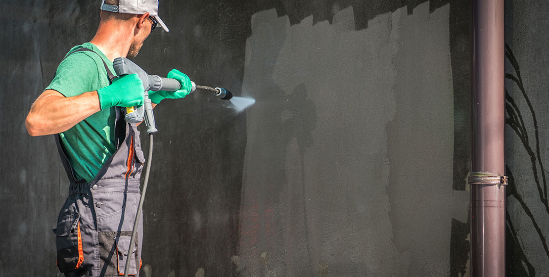 Seven Benefits Of Pressure Washing For Your Home & Business
