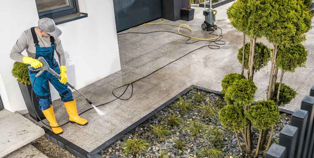 The Types & Benefits Of Pressure Washing Services